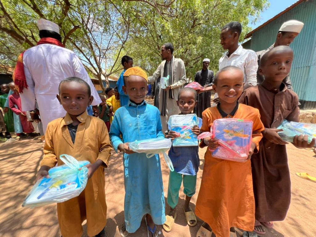 دفتر وقلم - كينيا